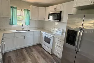 1840 Glengary St, Sarasota, FL 34231 - Photo 4