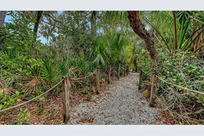 7018 Coachlight Street, Sarasota, FL 34243 - Photo 64