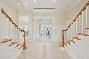 1121 Morningside Pl, Sarasota, FL 34236 - Photo 2