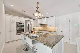 1121 Morningside Pl, Sarasota, FL 34236 - Photo 4