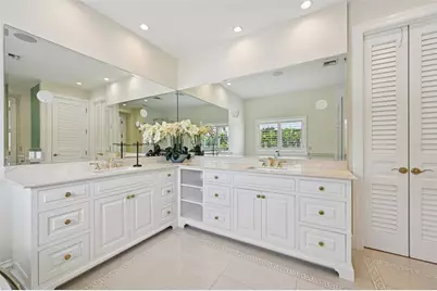 1121 Morningside Place, Sarasota, FL 34236 - Photo 52