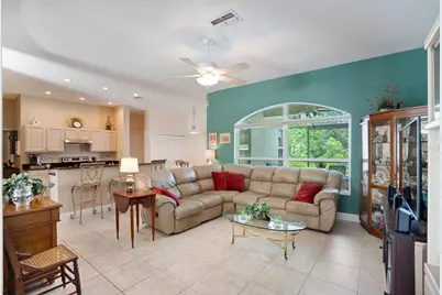 111 41st Street NE, Bradenton, FL 34208 - Photo 8