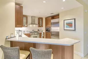 915 Seaside Dr, Sarasota, FL 34242 - Photo 12