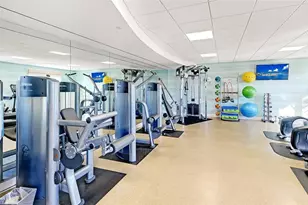 915 Seaside Dr, Sarasota, FL 34242 - Photo 40