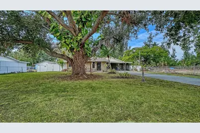 5510 16th Street W, Bradenton, FL 34207 - Photo 2