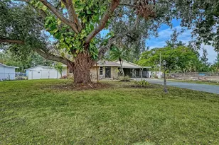 5510 16th St W, Bradenton, FL 34207 - Photo 2