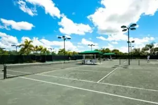 5711 Ferrara Dr, Sarasota, FL 34238 - Photo 14