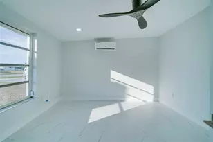 217 W Tarpon Blvd NW, Port Charlotte, FL 33952 - Photo 34