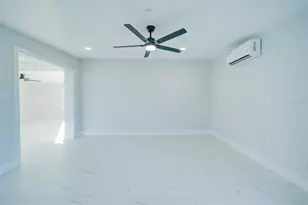 217 W Tarpon Blvd NW, Port Charlotte, FL 33952 - Photo 28