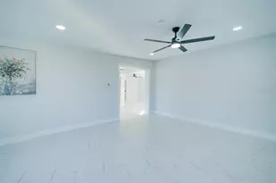 217 W Tarpon Blvd NW, Port Charlotte, FL 33952 - Photo 26