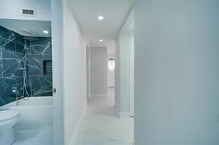 217 W Tarpon Blvd NW, Port Charlotte, FL 33952 - Photo 56