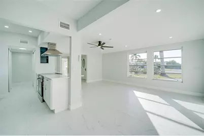 217 W Tarpon Boulevard NW, Port Charlotte, FL 33952 - Photo 8