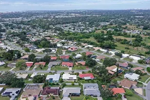 7440 Blaine Way, Sarasota, FL 34231 - Photo 6