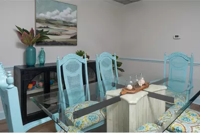 5005 Canterbury Drive, Sarasota, FL 34243 - Photo 12