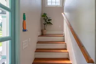 5005 Canterbury Dr, Sarasota, FL 34243 - Photo 50