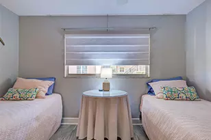 260 Santa Maria St, Venice, FL 34285 - Photo 36