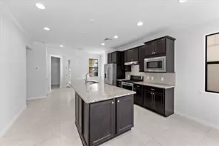 16606 Blackwater Ter, Bradenton, FL 34202 - Photo 6