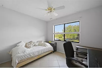 7845 Eagle Creek Drive, Sarasota, FL 34243 - Photo 14