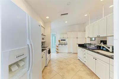 1516 Fox Creek Drive, Sarasota, FL 34240 - Photo 48