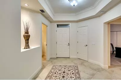 7702 Lake Vista Court #204, Lakewood Ranch, FL 34202 - Photo 8