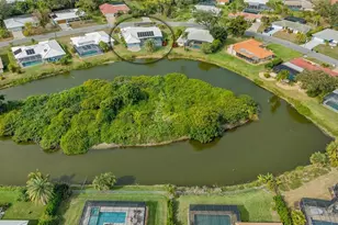 416 W Rossetti Dr, Nokomis, FL 34275 - Photo 44