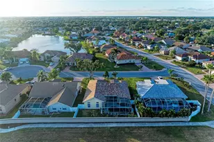 7207 38th Ct E, Sarasota, FL 34243 - Photo 56