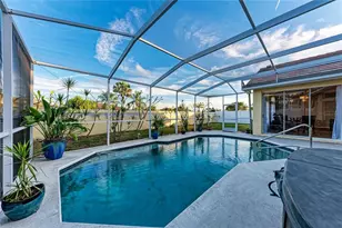 7207 38th Ct E, Sarasota, FL 34243 - Photo 52