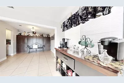 5170 Wilton Court, North Port, FL 34287 - Photo 6