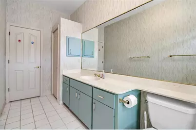 4706 61st Avenue Drive W, Bradenton, FL 34210 - Photo 32