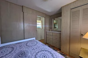 215 Willow Oak Ln, Sarasota, FL 34237 - Photo 16