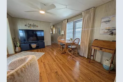 215 Willow Oak Lane, Sarasota, FL 34237 - Photo 10