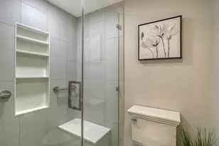 2301 Gulf of Mexico Dr, Longboat Key, FL 34228 - Photo 16