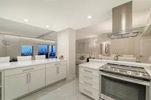 2301 Gulf of Mexico Dr, Longboat Key, FL 34228 - Photo 10