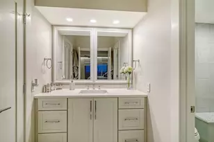 2301 Gulf of Mexico Dr, Longboat Key, FL 34228 - Photo 14