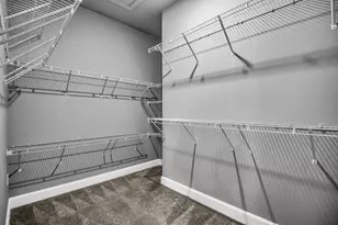 17688 Northwood Pl, Bradenton, FL 34202 - Photo 14