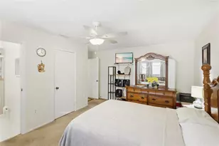 3825 Proctor Rd, Sarasota, FL 34233 - Photo 16