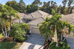 9112 Willow Brook Dr, Sarasota, FL 34238 - Photo 2