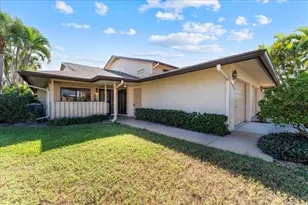 6620 Schooner Bay Cir, Sarasota, FL 34231 - Photo 2