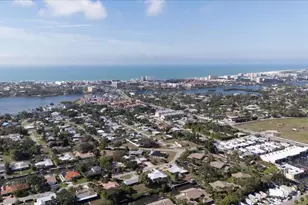 6620 Schooner Bay Cir, Sarasota, FL 34231 - Photo 42