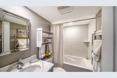 707 S Gulfstream Avenue #505, Sarasota, FL 34236 - Photo 30