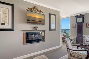 707 S Gulfstream Ave, Sarasota, FL 34236 - Photo 8