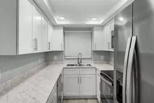 7217 Cloister Dr, Sarasota, FL 34231 - Photo 6