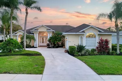 9910 Laurel Valley Avenue Circle, Bradenton, FL 34202 - Photo 4