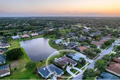 9910 Laurel Valley Avenue Circle, Bradenton, FL 34202 - Photo 2