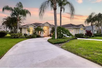 9910 Laurel Valley Avenue Circle, Bradenton, FL 34202 - Photo 4