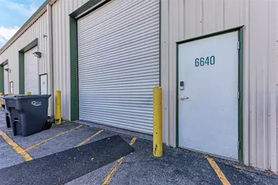 6640 26th Court E, Sarasota, FL 34243 - Photo 30