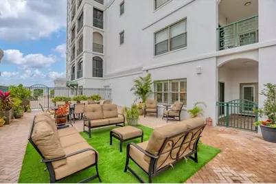 505 S Orange Avenue #301, Sarasota, FL 34236 - Photo 2