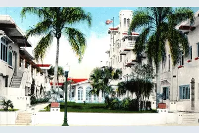 65 S Palm Avenue #1205, Sarasota, FL 34236 - Photo 18