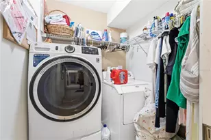 4870 Tivoli Ct, Sarasota, FL 34235 - Photo 34