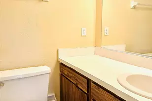 2208 Bahia Vista St, Sarasota, FL 34239 - Photo 8